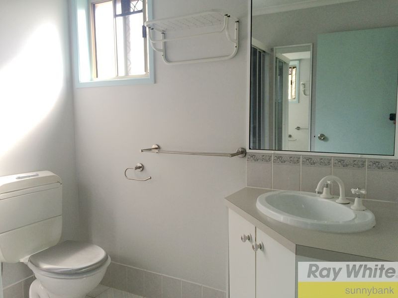 9 Arpege Crescent, Eight Mile Plains QLD 4113