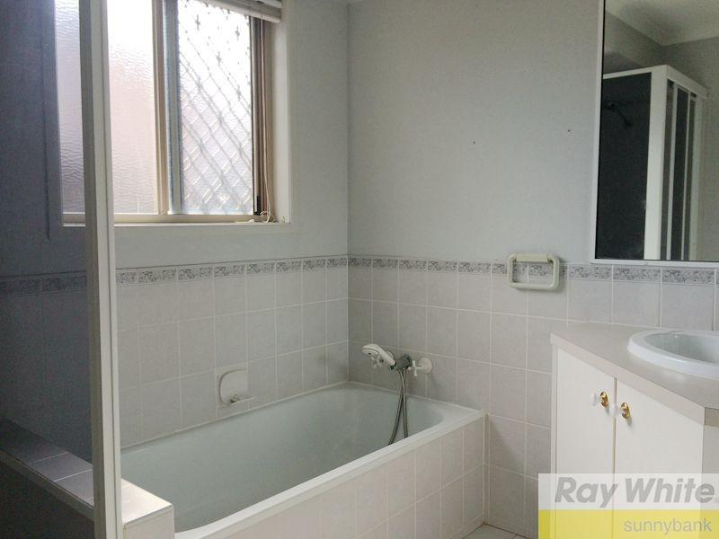 9 Arpege Crescent, Eight Mile Plains QLD 4113