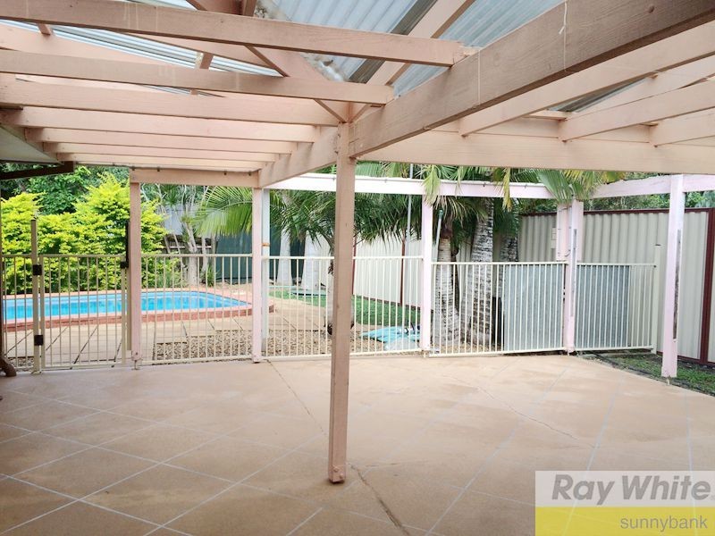 9 Arpege Crescent, Eight Mile Plains QLD 4113