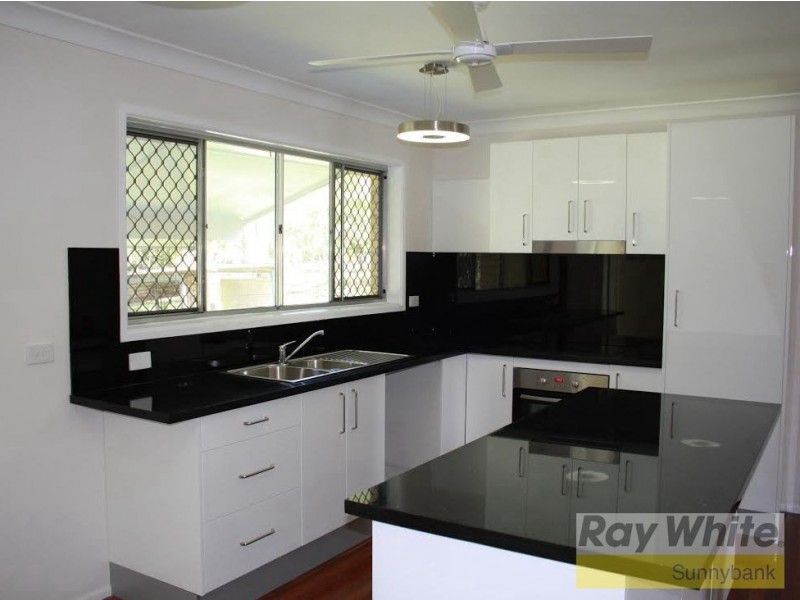 3 Peringa Street, Coopers Plains QLD 4108