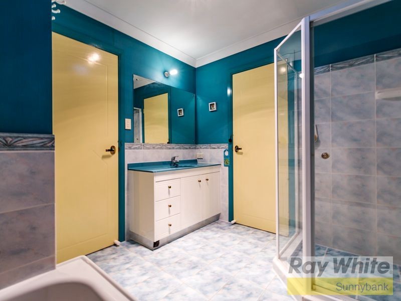 68 Appleyard Crescent, Coopers Plains QLD 4108