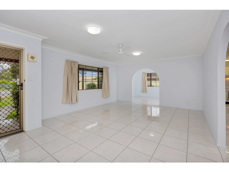 6 Acorus Place, Sunnybank QLD 4109