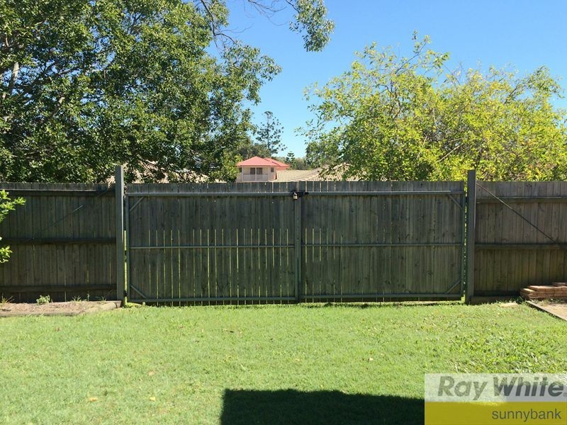 69 Dyson Avenue, Sunnybank QLD 4109