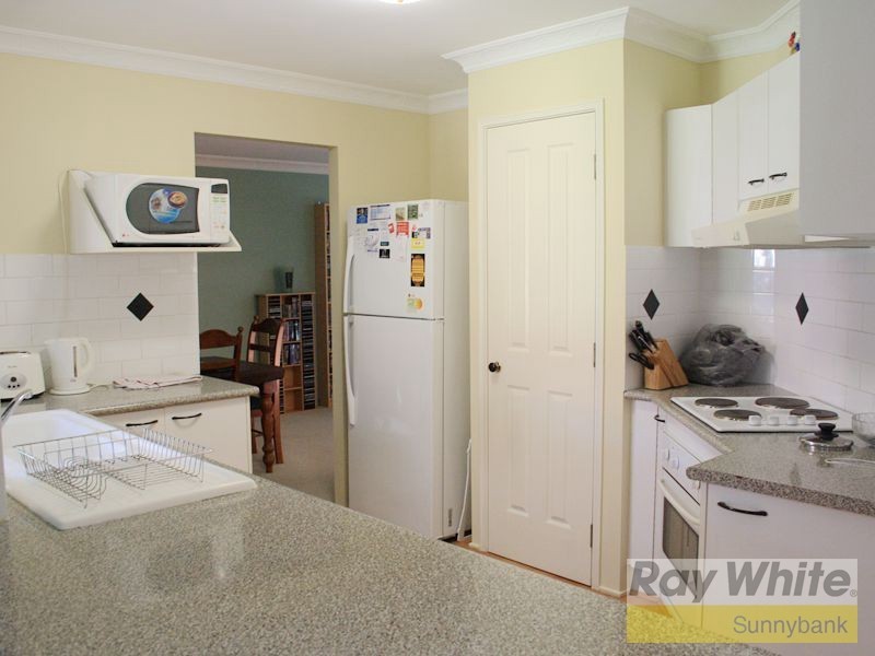 2 Atkinson Close, Coopers Plains QLD 4108