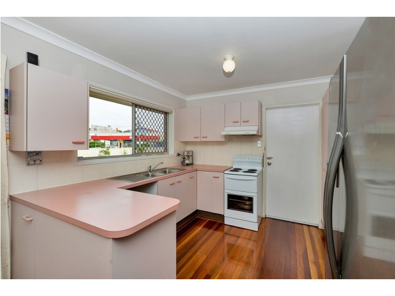 87 Camrose Crescent, Underwood QLD 4119
