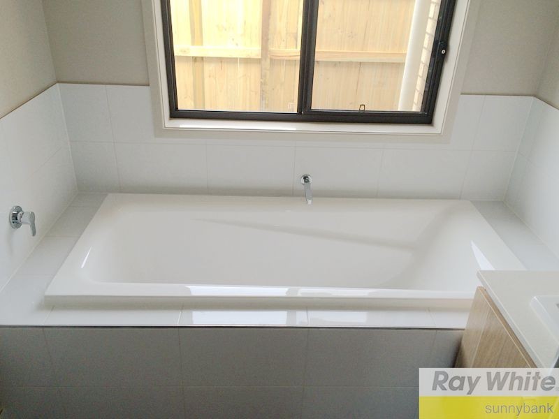 26 South Quarter Drive, Loganlea QLD 4131