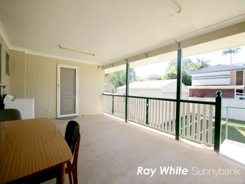 30 Leven Street, Coopers Plains QLD 4108