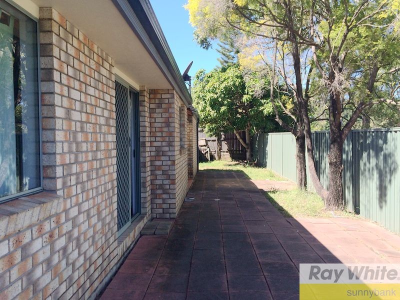 24 Wilshire Pl, Runcorn QLD 4113