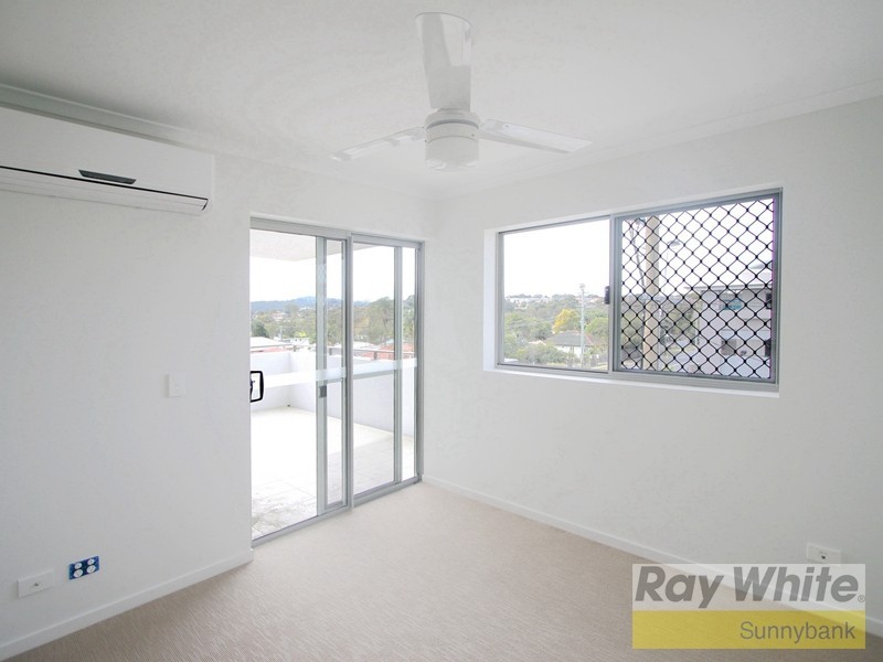 308/26 Macgroarty Street, Coopers Plains QLD 4108