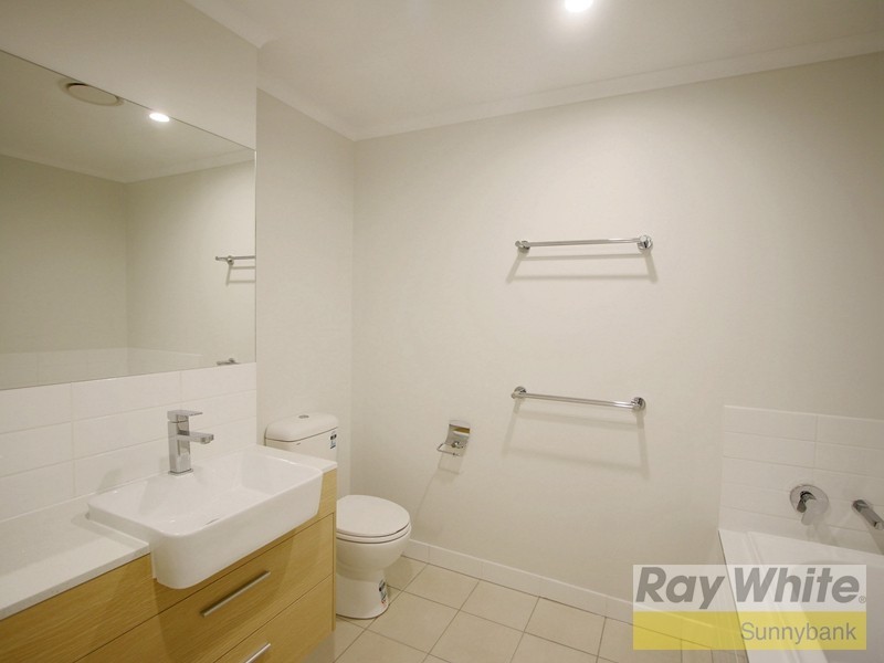 308/26 Macgroarty Street, Coopers Plains QLD 4108