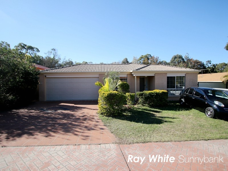 12 Yorkshire Place, Stretton QLD 4116