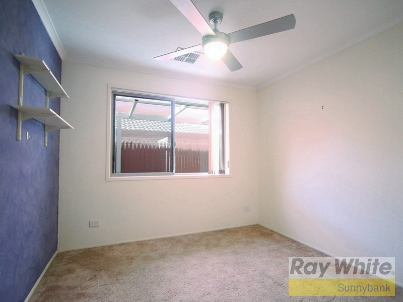 4 Eli Court, Hillcrest QLD 4118