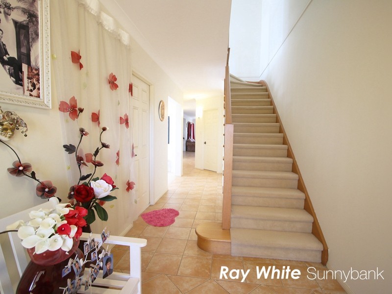 66 Wadley Street, Macgregor QLD 4109