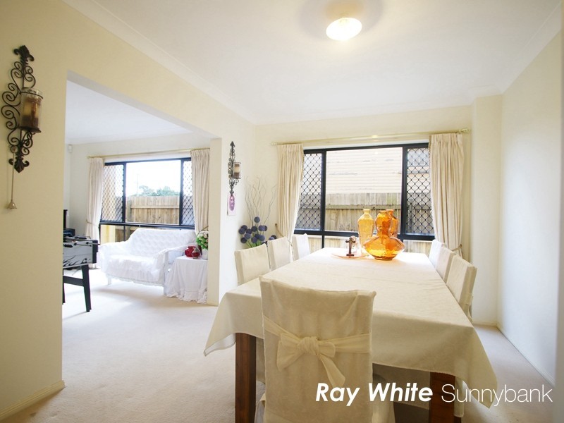 66 Wadley Street, Macgregor QLD 4109