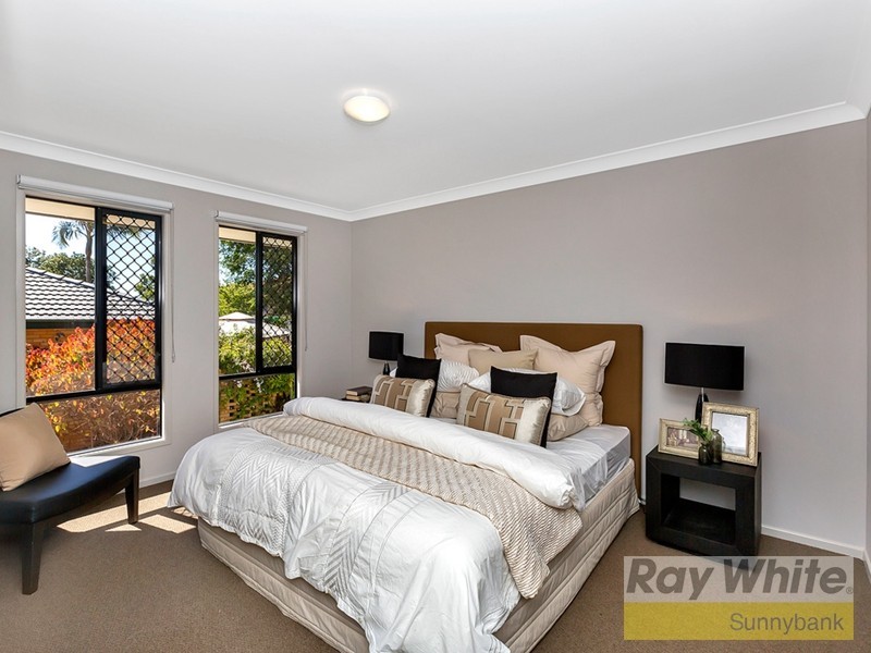 376 Newnham Road, Upper Mount Gravatt QLD 4122