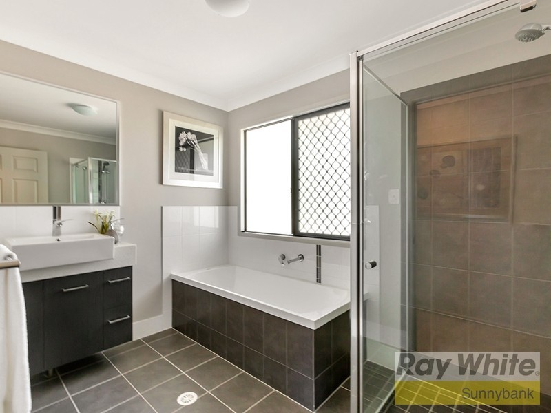 376 Newnham Road, Upper Mount Gravatt QLD 4122