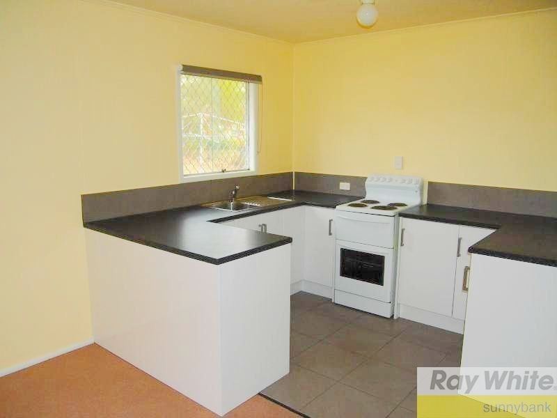 7 Middle Street, Coopers Plains QLD 4108