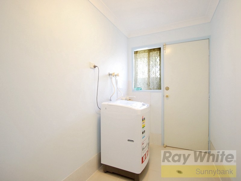 33 Allarton Street, Coopers Plains QLD 4108