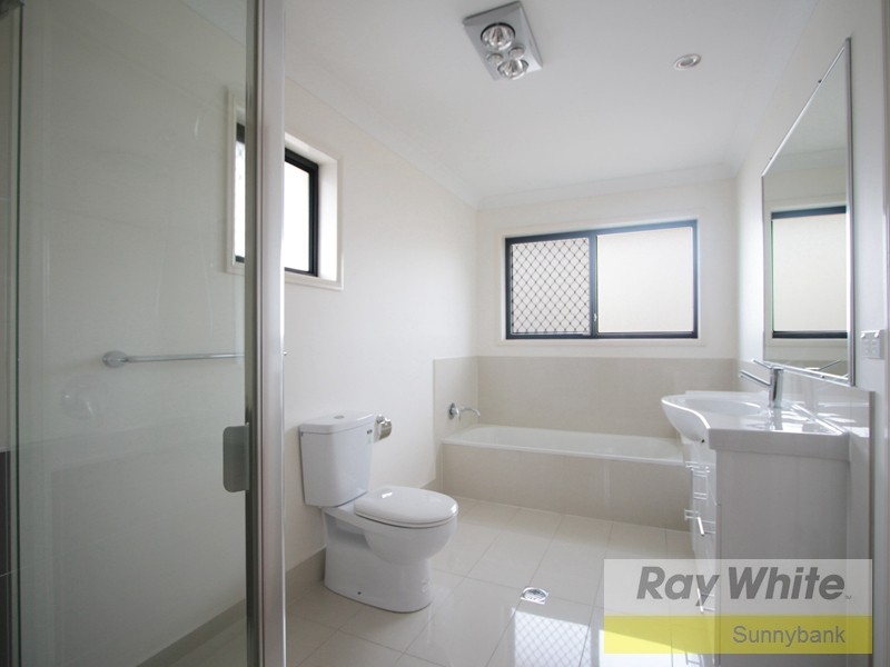 6 Pine Street, Runcorn QLD 4113