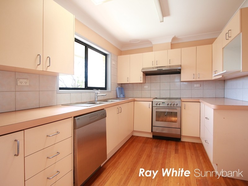 29 Gonzales Street, Macgregor QLD 4109