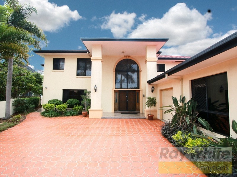 22 Veta Street, Robertson QLD 4109