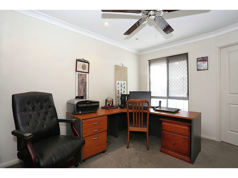 74 Agnes Street, Sunnybank QLD 4109