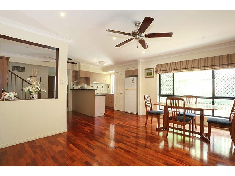 74 Agnes Street, Sunnybank QLD 4109