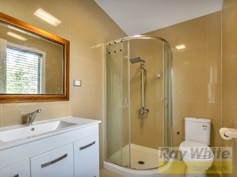 31 Middle Street, Coopers Plains QLD 4108