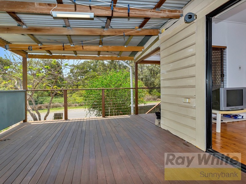 31 Middle Street, Coopers Plains QLD 4108