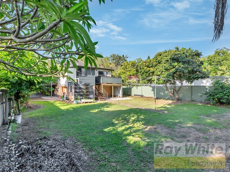 31 Middle Street, Coopers Plains QLD 4108