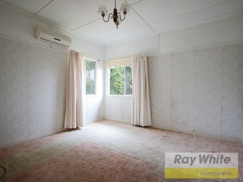 84 Nyleta Street, Coopers Plains QLD 4108