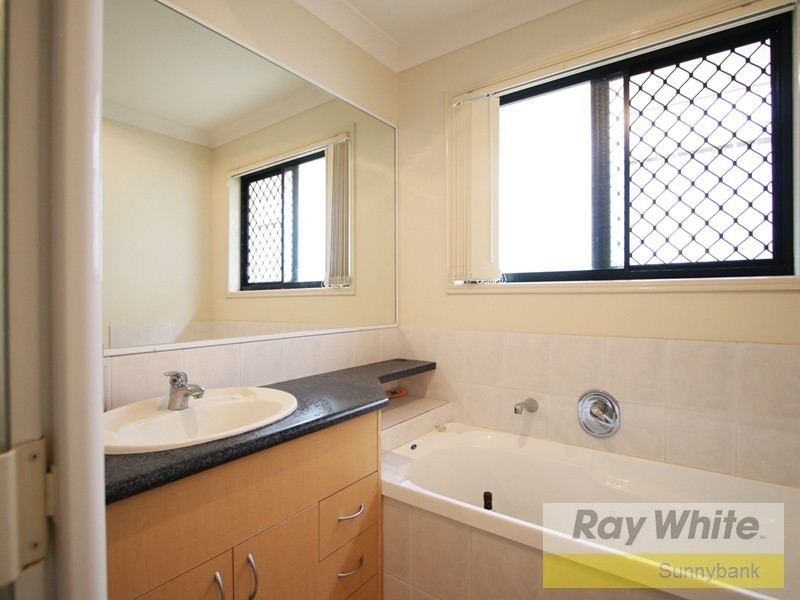 31 Grand South Circuit, Springfield Lakes QLD 4300