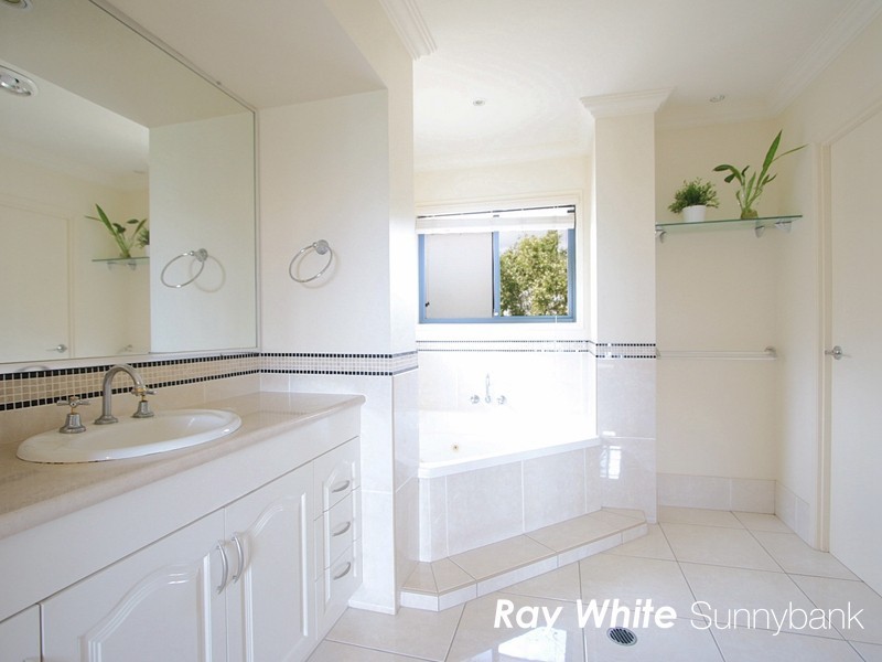 24 The Heights, Underwood QLD 4119