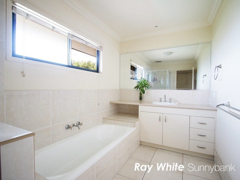 24 The Heights, Underwood QLD 4119