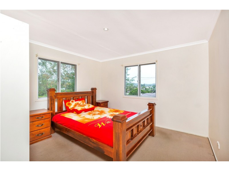 5 Trochus Street, Mansfield QLD 4122