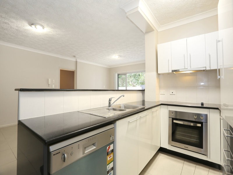 33/14 Le Grand Street, Macgregor QLD 4109