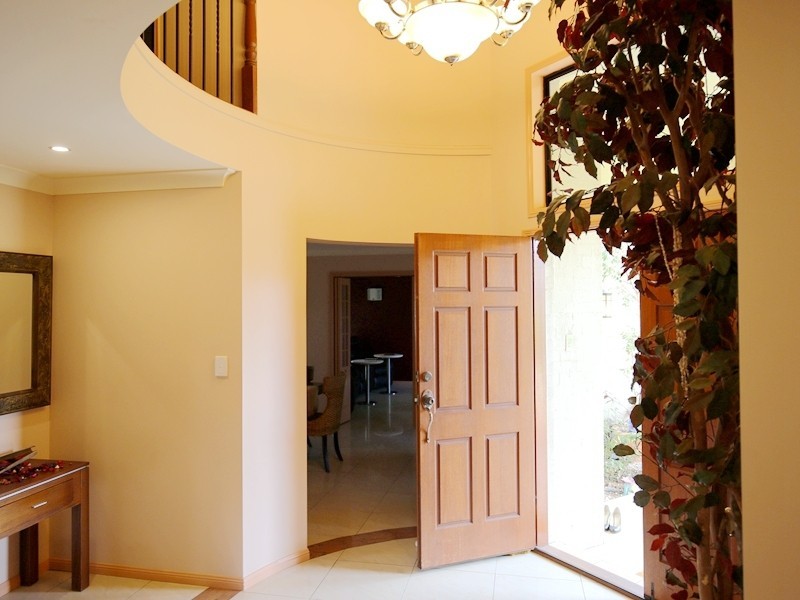 123 Bordeaux Street, Eight Mile Plains QLD 4113