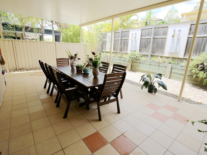 123 Bordeaux Street, Eight Mile Plains QLD 4113