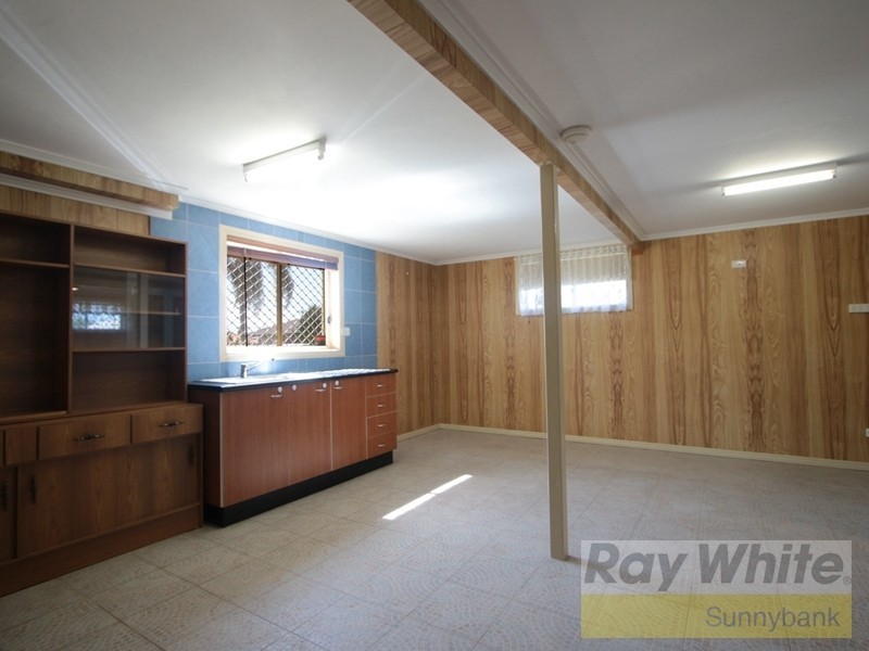 27 Newcombe Street, Sunnybank Hills QLD 4109