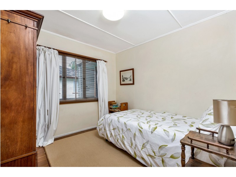 27 Baroda Street, Coopers Plains QLD 4108