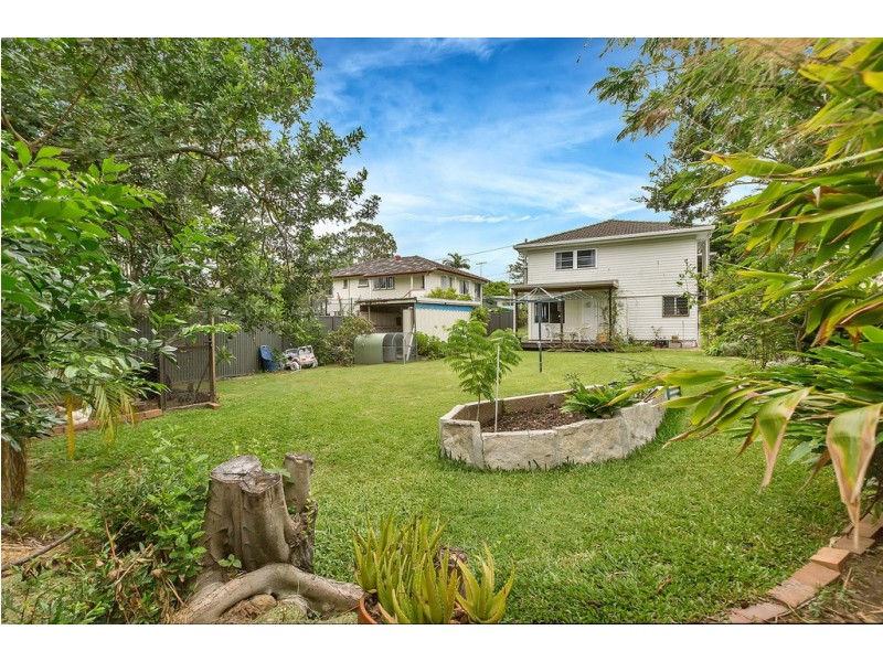 27 Baroda Street, Coopers Plains QLD 4108