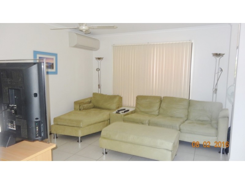 8/45 Barrett Street, Robertson QLD 4109