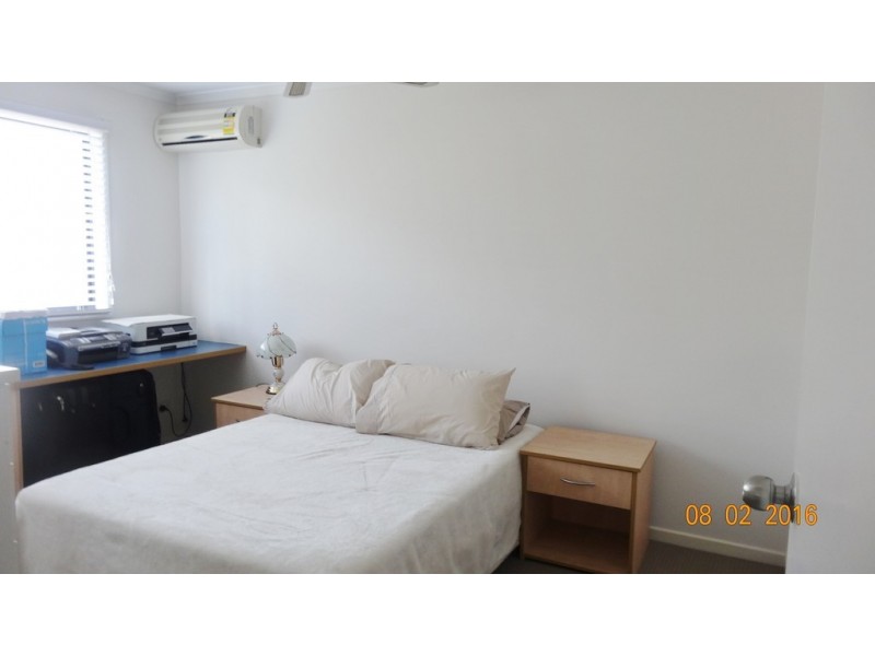 8/45 Barrett Street, Robertson QLD 4109