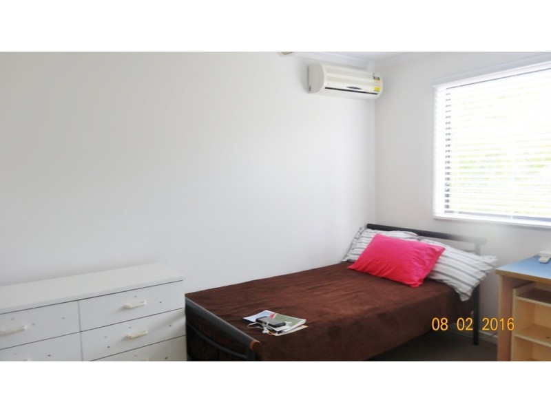 8/45 Barrett Street, Robertson QLD 4109