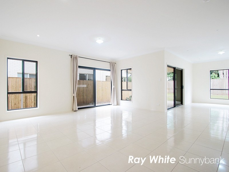 7 Pinecone Street, Sunnybank QLD 4109