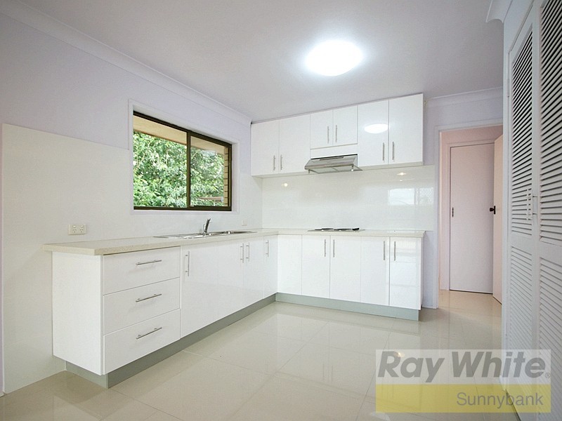 408 Warrigal Road, Eight Mile Plains QLD 4113