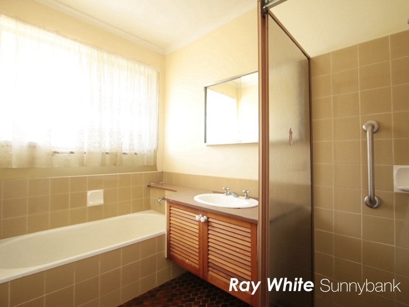 6 Aralia Street, Sunnybank QLD 4109