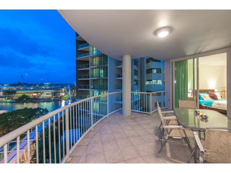 801/30 Tank Street, Brisbane City QLD 4000