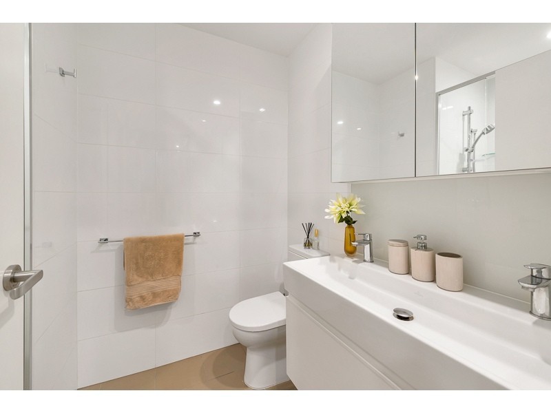 20404/37D Harbour Road, Hamilton QLD 4007