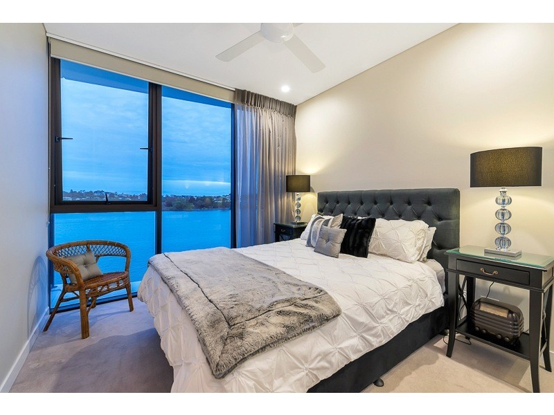 20404/37D Harbour Road, Hamilton QLD 4007